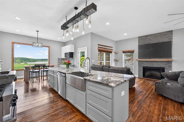 31788 Fairway Drive, Foristell, MO 63348