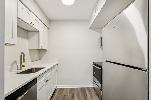 214 Old Hickory Blvd Apt 94, Nashville, TN 37221