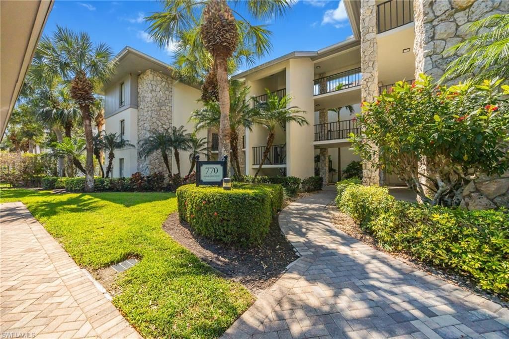 770 Eagle Creek DR 102, NAPLES, FL 34113 — photo 3