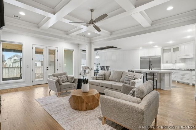 12015 S Urbana Avenue, Tulsa, OK 74137