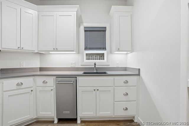 12015 S Urbana Avenue, Tulsa, OK 74137