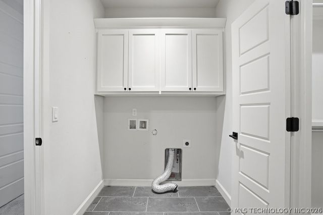 12015 S Urbana Avenue, Tulsa, OK 74137