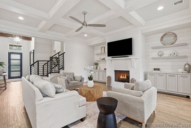 12015 S Urbana Avenue, Tulsa, OK 74137