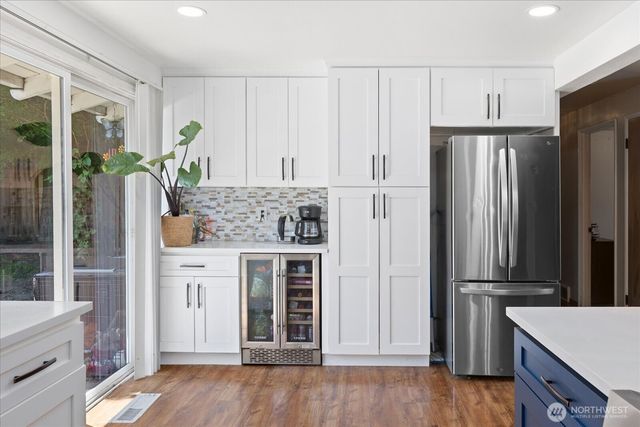 9207 Meadow Way, Everett, WA 98208
