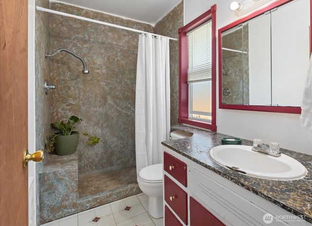 9207 Meadow Way, Everett, WA 98208