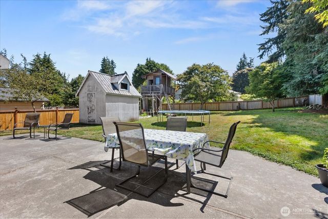 9207 Meadow Way, Everett, WA 98208