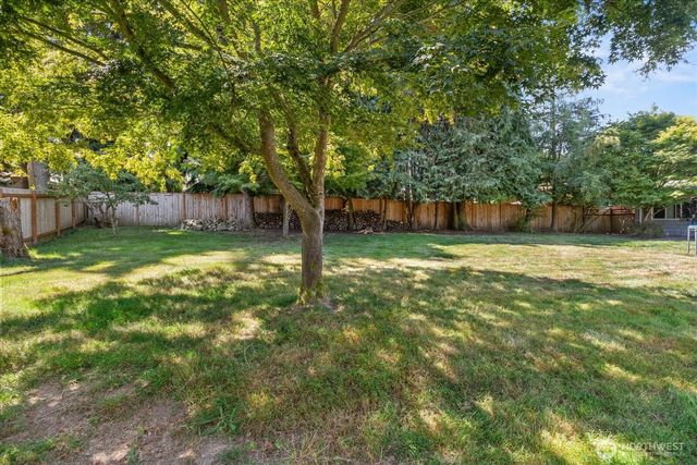 9207 Meadow Way, Everett, WA 98208
