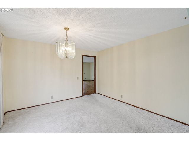 2261 Ne 153RD Ave, Portland, OR 97230