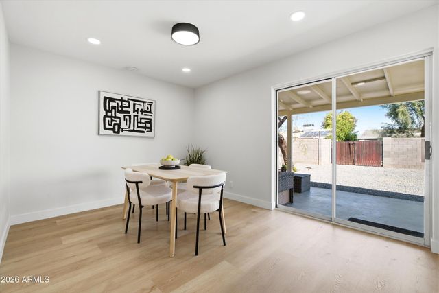 2302 E NISBET Road, Phoenix, AZ 85022