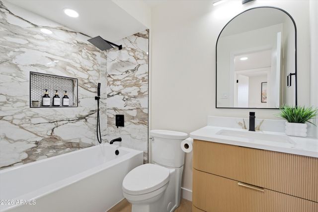 2302 E NISBET Road, Phoenix, AZ 85022