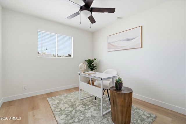 2302 E NISBET Road, Phoenix, AZ 85022