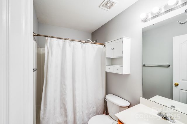 5911 Vista Verde Court, Charlotte, NC 28273