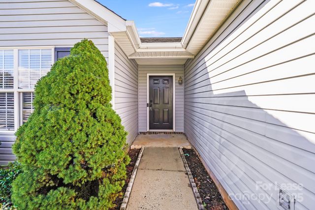 5911 Vista Verde Court, Charlotte, NC 28273