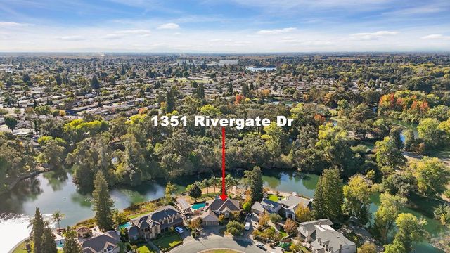 1351 Rivergate Dr, Lodi, CA 95240