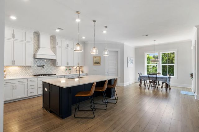 1436 Sheepshead Lane, Mount Pleasant, SC 29466