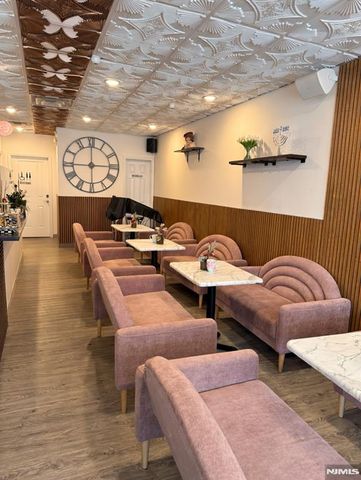 119 Broad Avenue, Palisades Park, NJ 07650