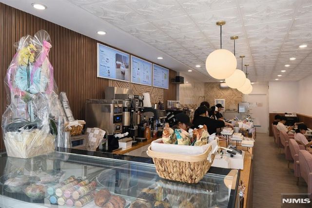 119 Broad Avenue, Palisades Park, NJ 07650