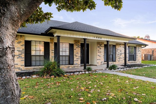 1208 Kesser Drive, Plano, TX 75025