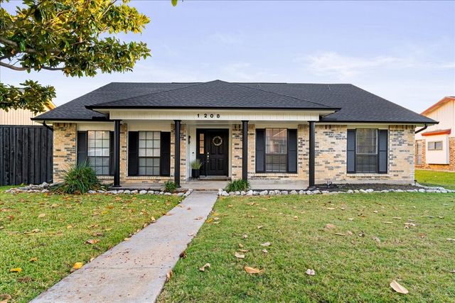 1208 Kesser Drive, Plano, TX 75025