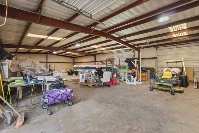 14847 N 3rd Street, Scurry, TX 75158