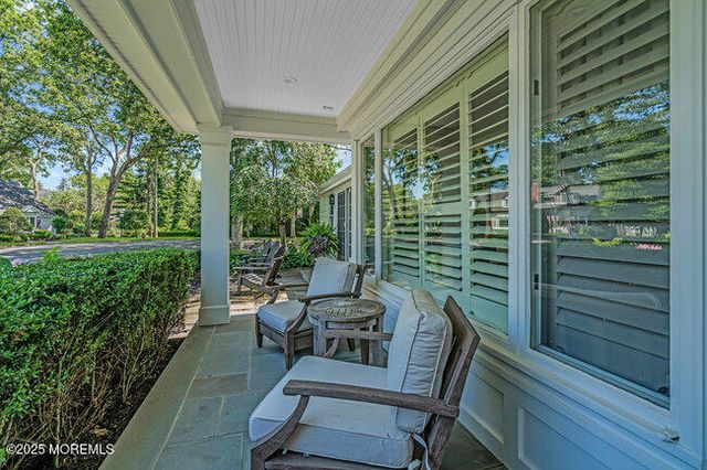 12 Red Oak Drive, Spring Lake, NJ 07762