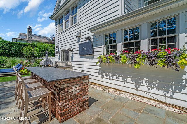 12 Red Oak Drive, Spring Lake, NJ 07762