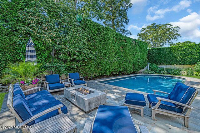 12 Red Oak Drive, Spring Lake, NJ 07762