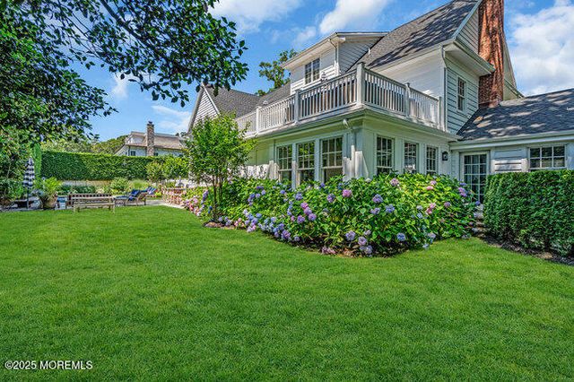 12 Red Oak Drive, Spring Lake, NJ 07762