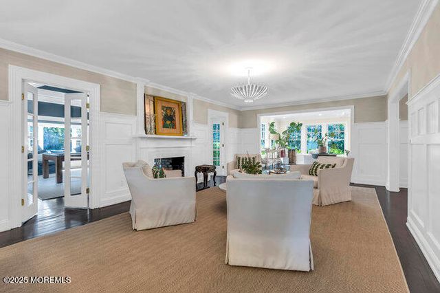 12 Red Oak Drive, Spring Lake, NJ 07762