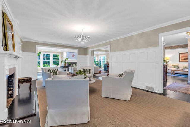 12 Red Oak Drive, Spring Lake, NJ 07762