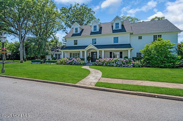 12 Red Oak Drive, Spring Lake, NJ 07762