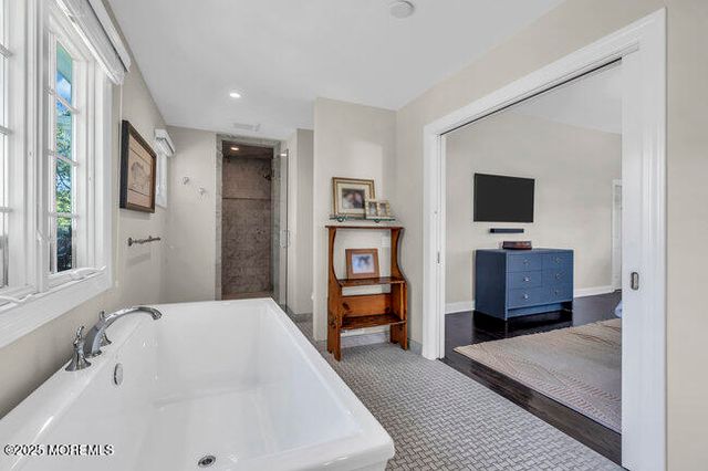 12 Red Oak Drive, Spring Lake, NJ 07762