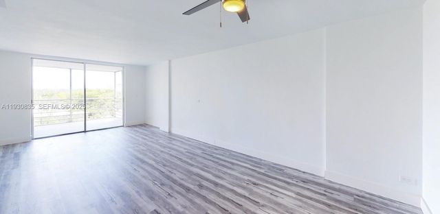 3660 NE 166th St 710, North Miami Beach, FL 33160