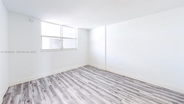 3660 NE 166th St 710, North Miami Beach, FL 33160