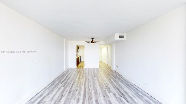 3660 NE 166th St 710, North Miami Beach, FL 33160