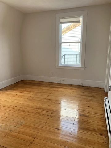 32 E Cottage 2, Boston, MA 02125