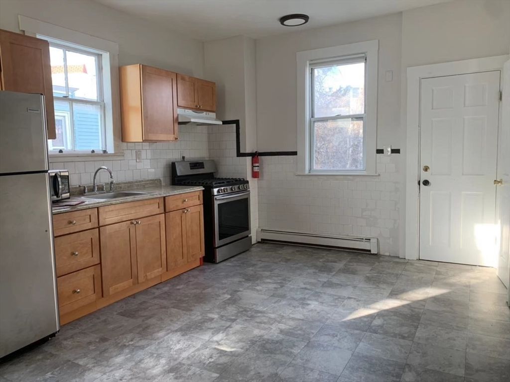 32 E Cottage 2, Boston, MA 02125