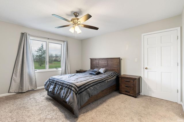 4611 Dupont Oaks Place, Fort Wayne, IN 46845