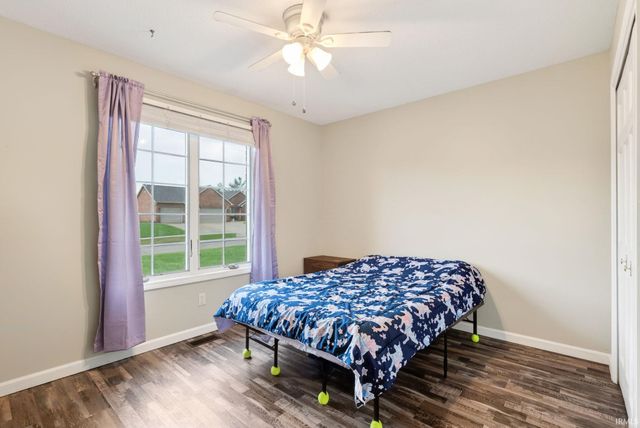 4611 Dupont Oaks Place, Fort Wayne, IN 46845