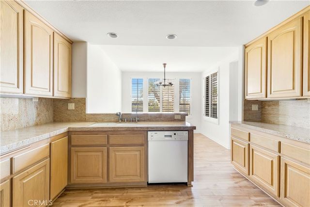 63 Ocean Vista, Newport Beach, CA 92660