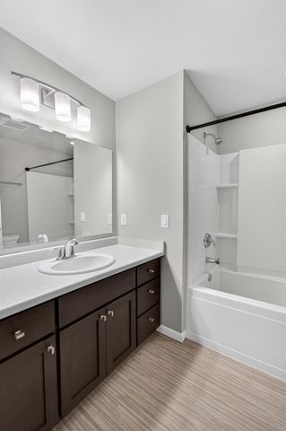 1105 Okeeffe Avenue, Sun Prairie, WI 53590