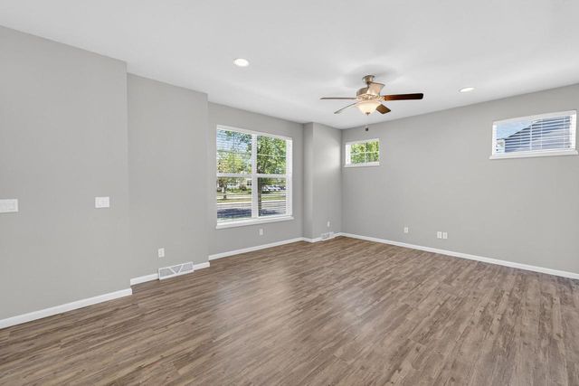 1105 Okeeffe Avenue, Sun Prairie, WI 53590