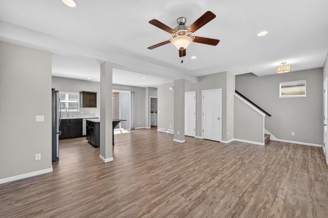 1105 Okeeffe Avenue, Sun Prairie, WI 53590