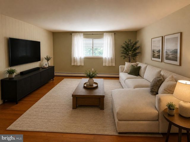 7285 VALLEY AVE, Philadelphia, PA 19128