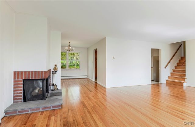 18 Court Knolle, New Hartford, NY 13413