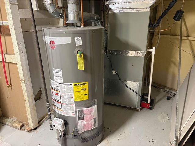 62 Benwell Road, Rochester, NY 14616