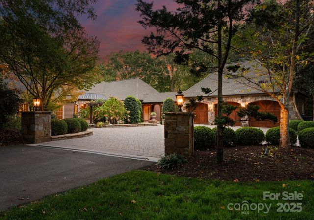 2357 Rock Creek Drive, Charlotte, NC 28226