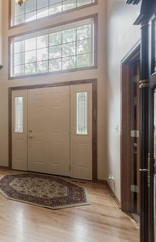 556 Prescott Lane, Gurnee, IL 60031
