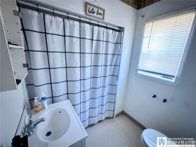 17 Christy Street, Hanover, NY 14136