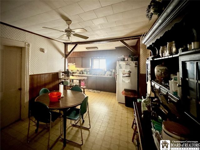 17 Christy Street, Hanover, NY 14136